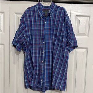 Men’s used short sleeve button up shirt